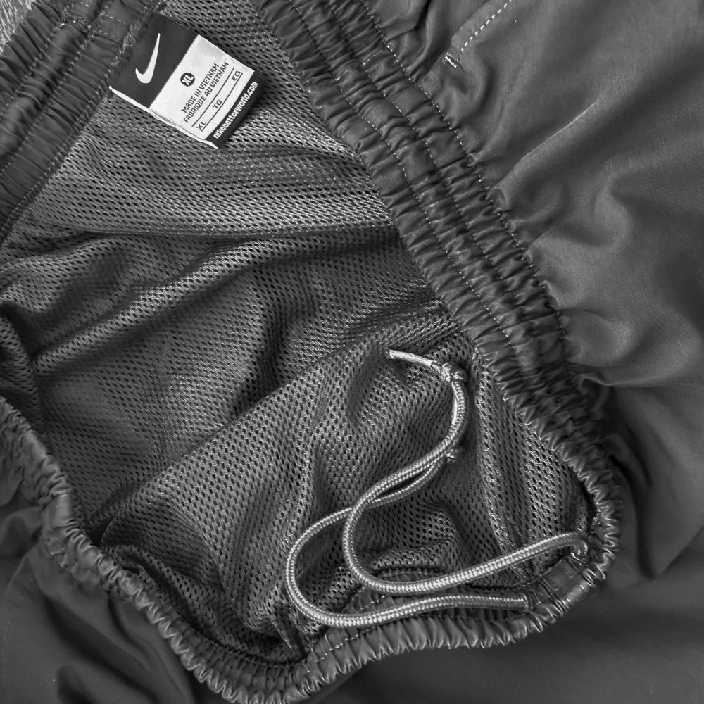 Nike Mens XL Track Pants Grey Mesh Lined Windbreaker Bottoms